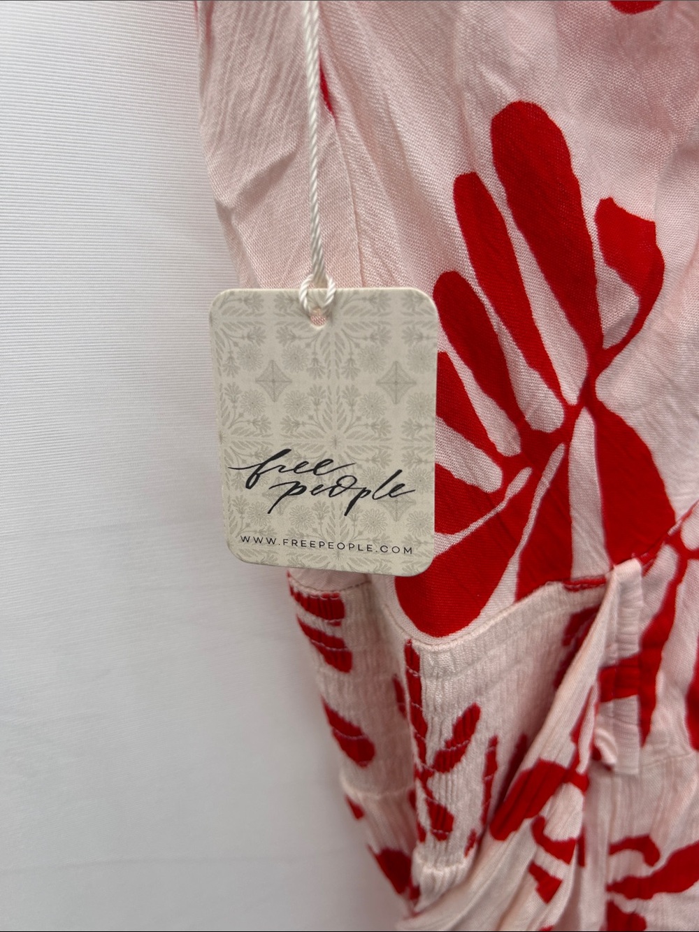 Free People Thea Red White Floral Wide Leg Jumpsuit Romper women size medium - Picture 6 of 8